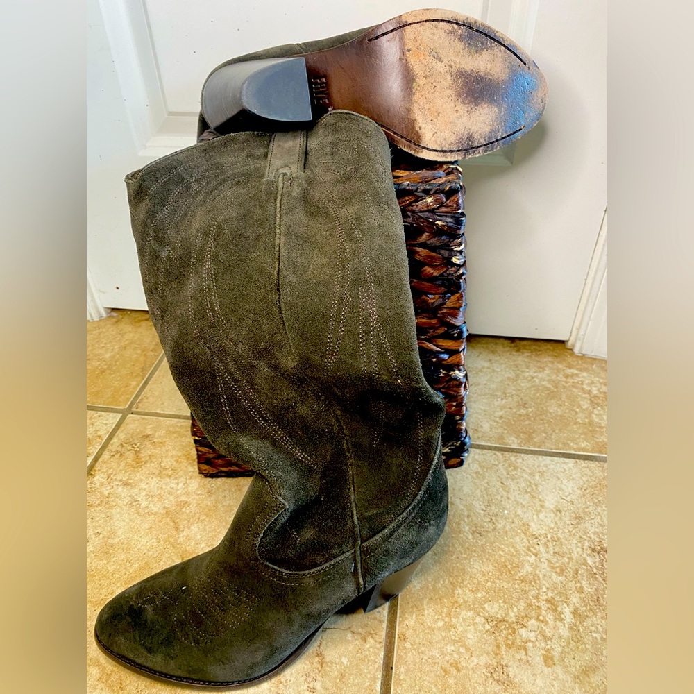 FRYE brand boots, olive green, leather, excellent condition